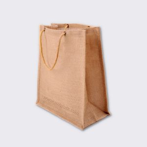 6708-Plain Jute Shopping Bags-Wholesale Jute Sack Bag-Jute Gunny Bag-Jute Sacking Bag-Bangladesh Jute Bag-B-Twill Jute Bag-Binola-DW-Hessian-Sacking-Burlap-Manufacturer-Promotional Jute Sack-VOT Bags